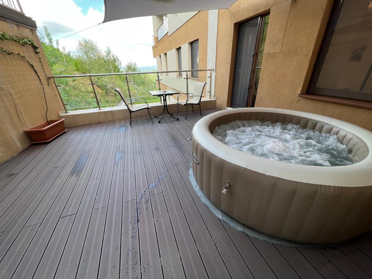 Coroni Studio With Jacuzzi Brașov Exterior foto
